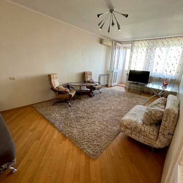 Леонтовича вул. (Бєлінського), 6