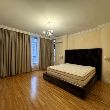 Олександра Кониського вул., 46/11