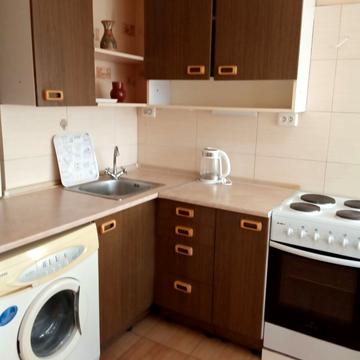 Антоновича вул. (Горького), 156