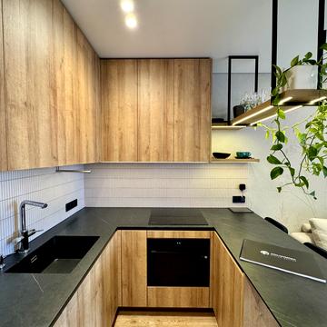 Родини Кістяківських вул., 10/8