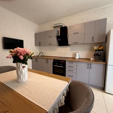 Добровольців вул. (Маршала Говорова), 10/3