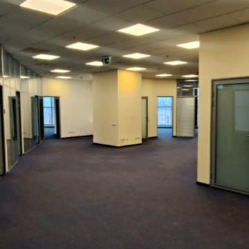 Мечникова вул. (Кловський), 2