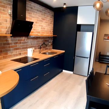 Європейського Союзу просп. (Правди), 45-А