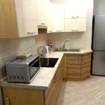 Середньофонтанська вул., 30/1