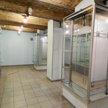 Івана Мазепи вул. (Січневого Повстання), 18/29