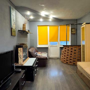 Борщагівська вул., 8