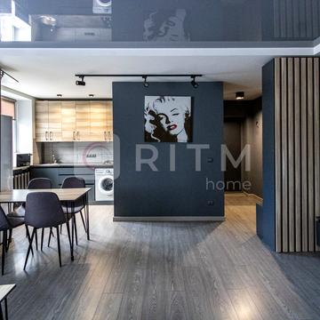 Незалежності вул., 36