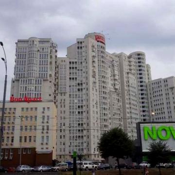 Миколи Міхновського бульв. (Дружби народів), 14-16