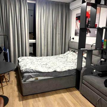 Віктора Некрасова вул. (Північно-Сирецька), 10