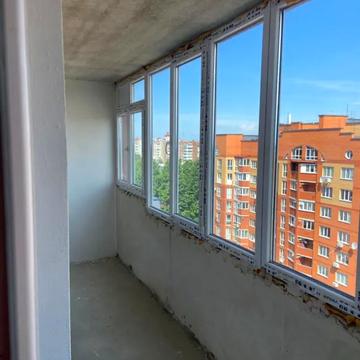 Степана Бандери просп., 83-В