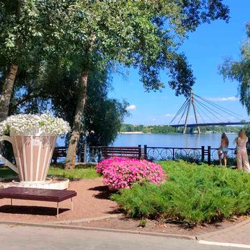 Володимира Івасюка просп. (Героїв Сталінграду), 6-А