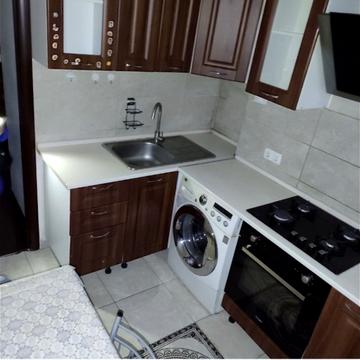 Іцхака Рабіна вул., 1