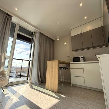 Джона Маккейна вул. (Івана Кудрі), 1-Б