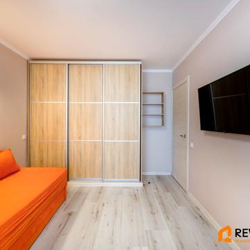 Героїв полку "Азов" вул. (Маршала Малиновського), 3-А