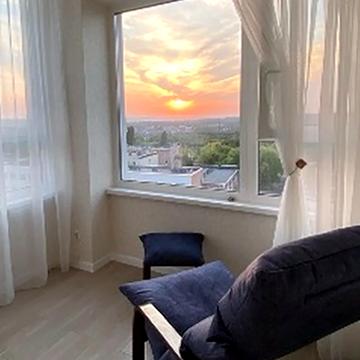 Домобудівельна вул., 7