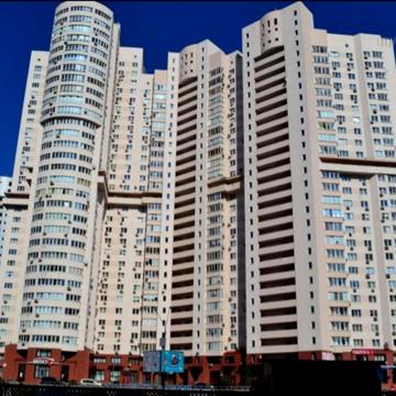 Олександра Мишуги вул., 12