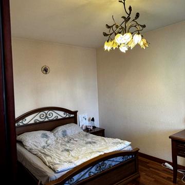 Миколи Міхновського бульв. (Дружби народів), 18/7