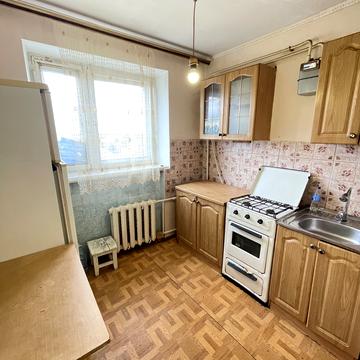 Вільна вул., 77