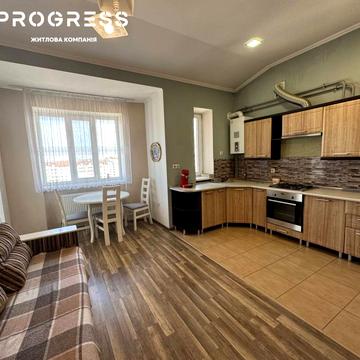 Юліана Целевича вул., 10