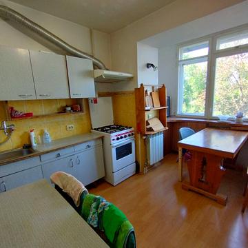 Юлії Жемайте вул., 13