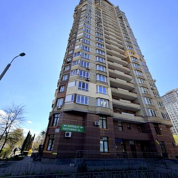 Петра Григоренка просп., 20