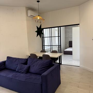 Протасів Яр вул., 8