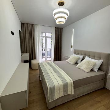 Приозерна вул., (Будинок 34)