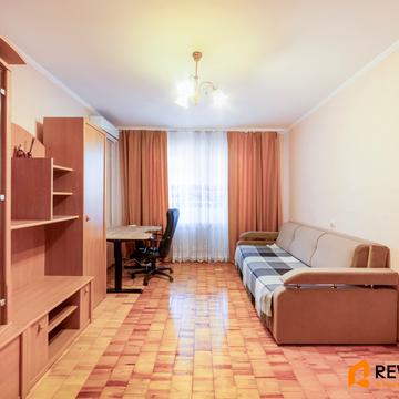 Княжий Затон вул., 5