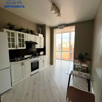 Яровиця вул., 13