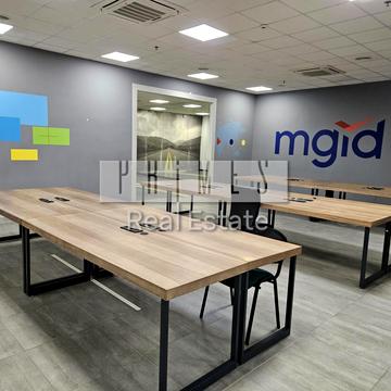 Борщагівська вул., 154