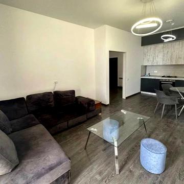 Залізнична вул., 8