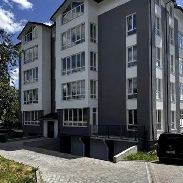 Академіка Івана Крипякевича вул., (Будинок)