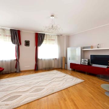 Олександра Кониського вул., 28А-30А