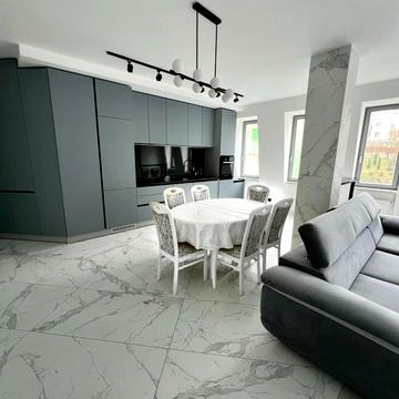 Погулянка вул., 5