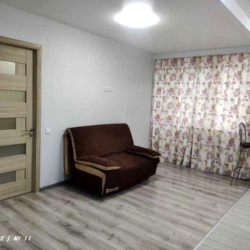 Незалежної України вул. (40 років Радянської України), 3