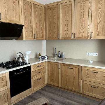 Вишгородська вул., 150