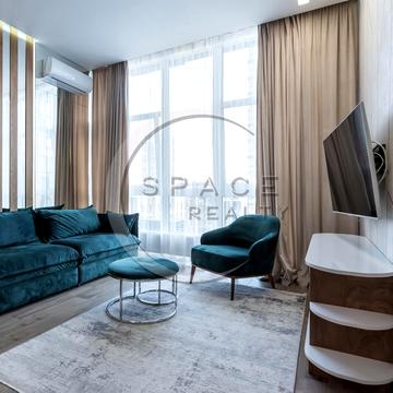 Предславинська вул., 40