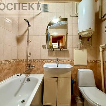 Гетьмана Павла Скоропадського вул. (Леваневського), 28