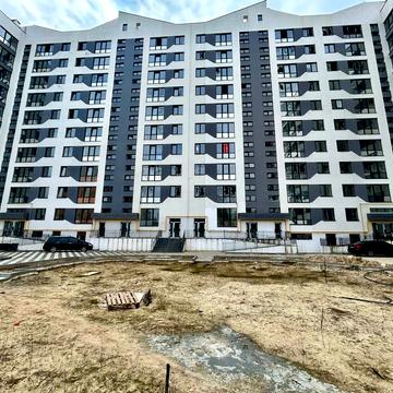 Мисливська вул., (Будинок 2)