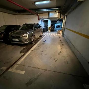 Жилянська вул., 59