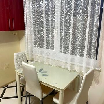 Пекарська вул., 30