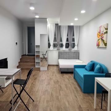 Павла Лі пров. (Московський), 2-Б