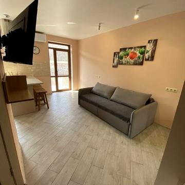 Приморська вул., 22