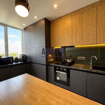 Львівська вул., 1-А