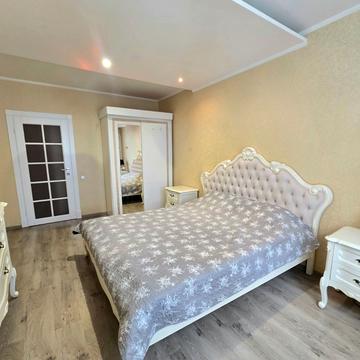 Урлівська вул., 38