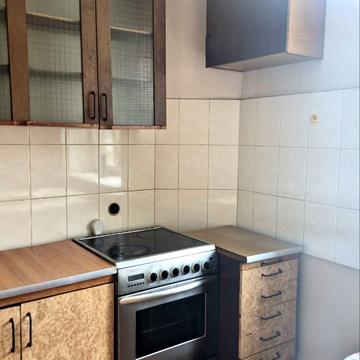 Тростянецька вул., 49