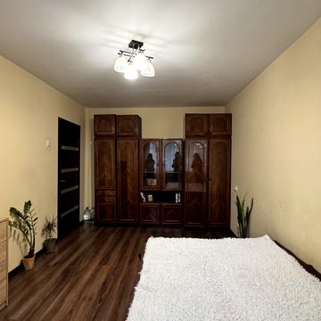 Олександра Довженка вул., 3