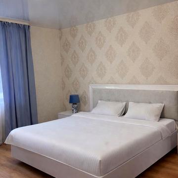 Келецька вул., 128а