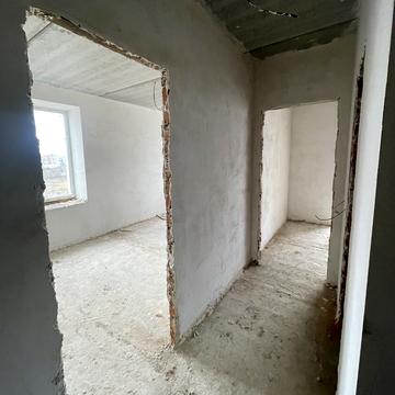 Старокостянтинівське шосе, 8