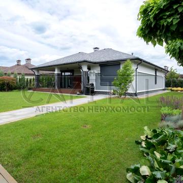 Золочівська